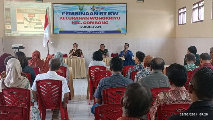 PEMBINAAN KETUA RT DAN RW KELURAHAN WONOKRIYO 01