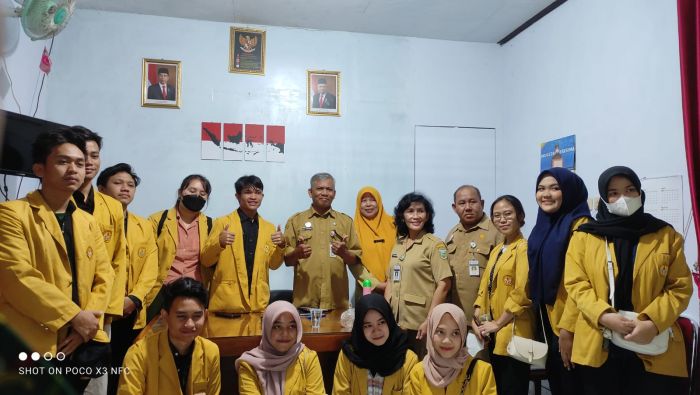 RAPAT KOORDINASI DAN FORUM GRUP DISKUSI ANTARA PEGAWAI KANTOR KELURAHAN WONOKRIYO DENGAN MAHASISWA KKN UNSOED